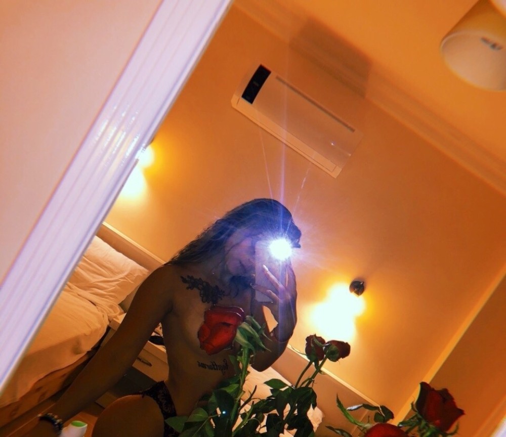 Индивидуалка Лиза фото № 2 в городе Дятьково